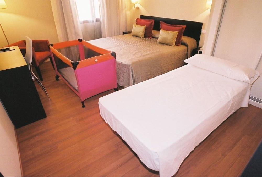 Yit El Postigo Hotel