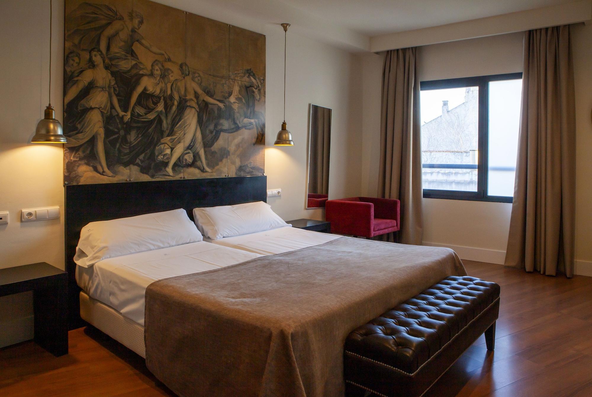 Yit El Postigo Hotel 4*
